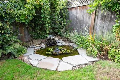 1474 Arondo Ct, Eugene, OR 97401 - Photo 44