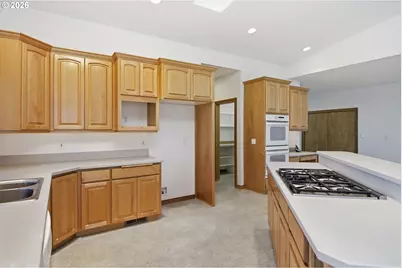 10190 SE Wyndham Way, Happy Valley, OR 97086 - Photo 16