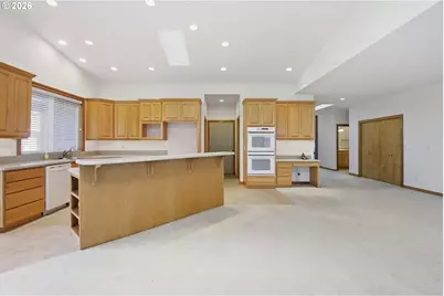 10190 SE Wyndham Way, Happy Valley, OR 97086 - Photo 14