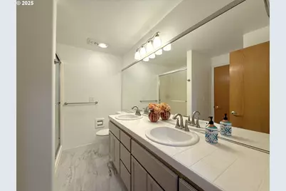 3933 Dorchester Ln, Eugene, OR 97404 - Photo 22