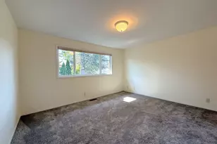 3933 Dorchester Ln, Eugene, OR 97404 - Photo 24