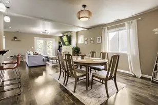 2213 SE 60th Ave, Portland, OR 97215 - Photo 6