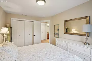 13868 SE Falcon Ave, Clackamas, OR 97015 - Photo 26