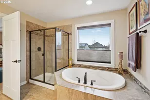 13868 SE Falcon Ave, Clackamas, OR 97015 - Photo 38