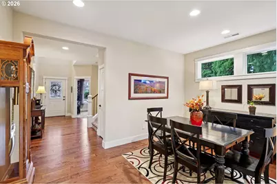 13868 SE Falcon Ave, Clackamas, OR 97015 - Photo 10