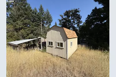 121 Cooke Rd, White Salmon, WA 98672 - Photo 4
