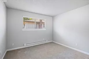 2921 NE Rene Ave, Gresham, OR 97030 - Photo 14