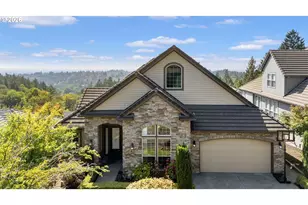 2633 NW Holloway Dr, Portland, OR 97229 - Photo 2