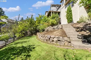 2633 NW Holloway Dr, Portland, OR 97229 - Photo 38