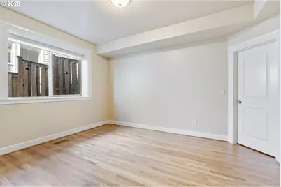 2633 NW Holloway Dr, Portland, OR 97229 - Photo 30
