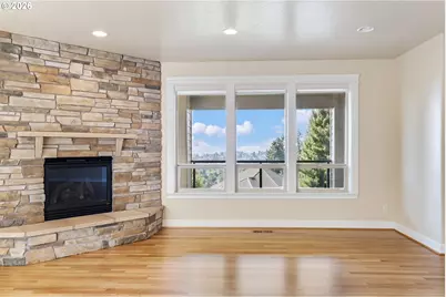 2633 NW Holloway Dr, Portland, OR 97229 - Photo 24