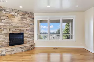 2633 NW Holloway Dr, Portland, OR 97229 - Photo 24
