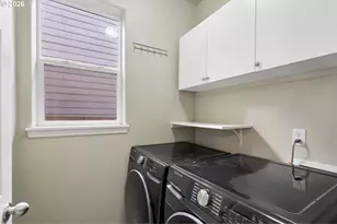 5653 SW Lee St, Tualatin, OR 97062 - Photo 36