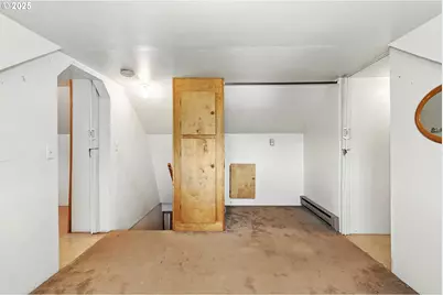 3016 W 10th St, The Dalles, OR 97058 - Photo 6