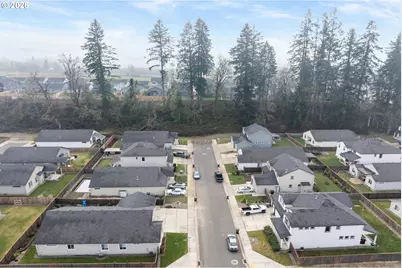 789 S 52nd Pl, Springfield, OR 97478 - Photo 42