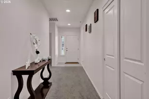 789 S 52nd Pl, Springfield, OR 97478 - Photo 6