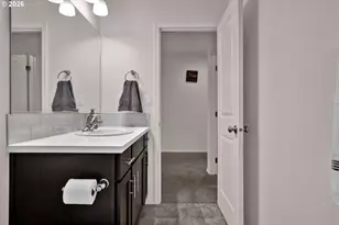 789 S 52nd Pl, Springfield, OR 97478 - Photo 34