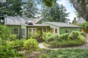 1827 SW Dewitt St, Portland, OR 97239 - Photo 2