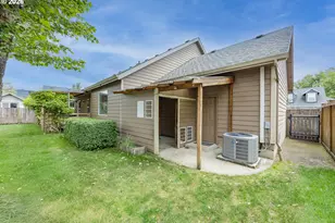 6876 Simeon Dr, Springfield, OR 97478 - Photo 40