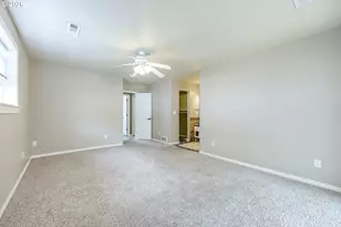 6876 Simeon Dr, Springfield, OR 97478 - Photo 30