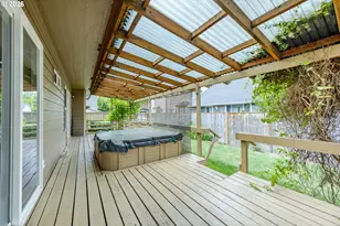 6876 Simeon Dr, Springfield, OR 97478 - Photo 36