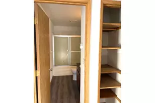 311 SW Jasmine Ct, McMinnville, OR 97128 - Photo 14