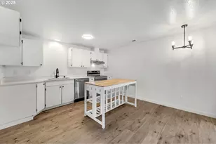 8321 NE 157th Ave, Vancouver, WA 98682 - Photo 8