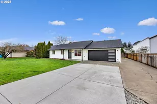 8321 NE 157th Ave, Vancouver, WA 98682 - Photo 2