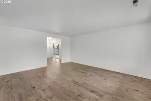 8321 NE 157th Ave, Vancouver, WA 98682 - Photo 4