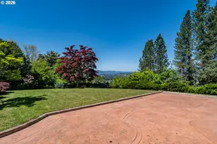 541 SE Terrace Dr, Roseburg, OR 97470 - Photo 4