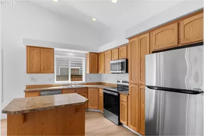 16524 NE 42nd St, Vancouver, WA 98682 - Photo 12