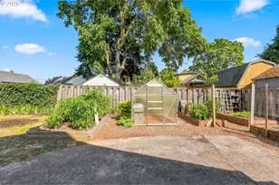 6402 SE 89th Ave, Portland, OR 97266 - Photo 30