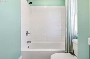 6402 SE 89th Ave, Portland, OR 97266 - Photo 16