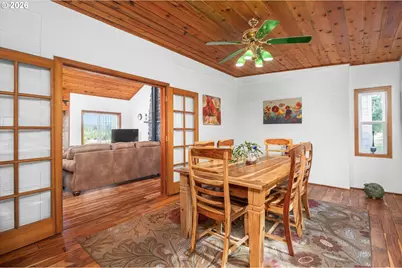 36189 Highway 58, Pleasant Hill, OR 97455 - Photo 10