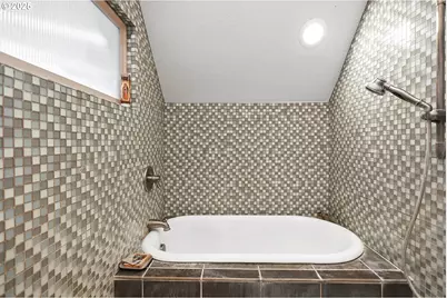 608 Columbia Ave, Lyle, WA 98635 - Photo 32