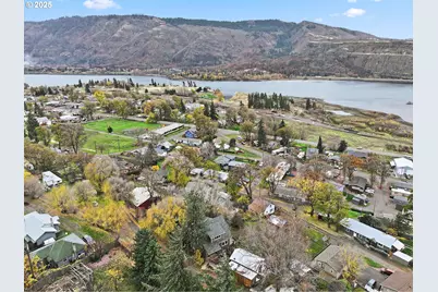 608 Columbia Ave, Lyle, WA 98635 - Photo 48