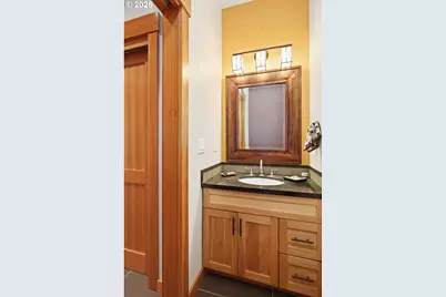608 Columbia Ave, Lyle, WA 98635 - Photo 22