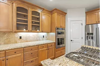 2875 SE Elliott Dr, Gresham, OR 97080 - Photo 10