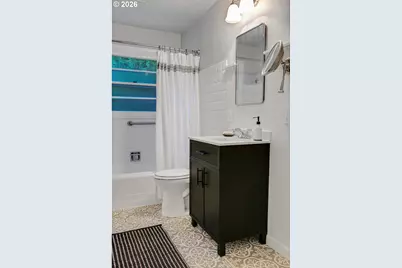 1911 SW Marigold St, Portland, OR 97219 - Photo 24
