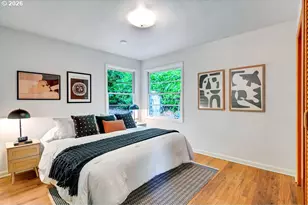 1911 SW Marigold St, Portland, OR 97219 - Photo 18