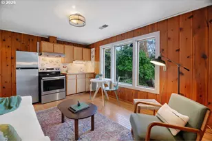 1911 SW Marigold St, Portland, OR 97219 - Photo 28