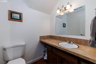 9124 SW Wilshire St, Portland, OR 97225 - Photo 14