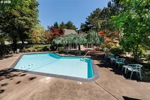 9124 SW Wilshire St, Portland, OR 97225 - Photo 38
