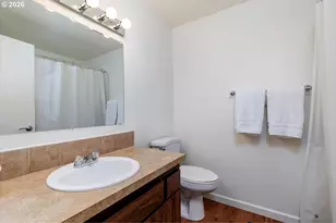 9124 SW Wilshire St, Portland, OR 97225 - Photo 22