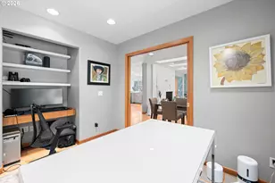 10529 SW Lancaster Rd, Portland, OR 97219 - Photo 22