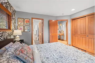 10529 SW Lancaster Rd, Portland, OR 97219 - Photo 26