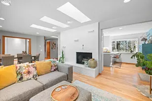 10529 SW Lancaster Rd, Portland, OR 97219 - Photo 16