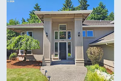 11376 SE Highland Loop, Clackamas, OR 97015 - Photo 2