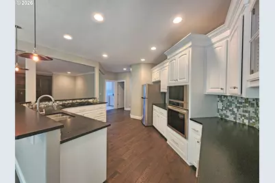 11376 SE Highland Loop, Clackamas, OR 97015 - Photo 8