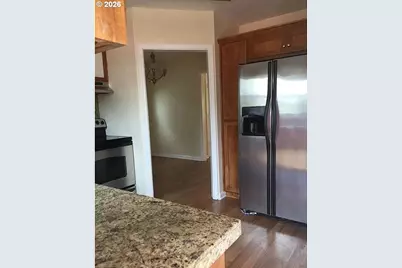 8821 SE Henderson St, Portland, OR 97266 - Photo 6